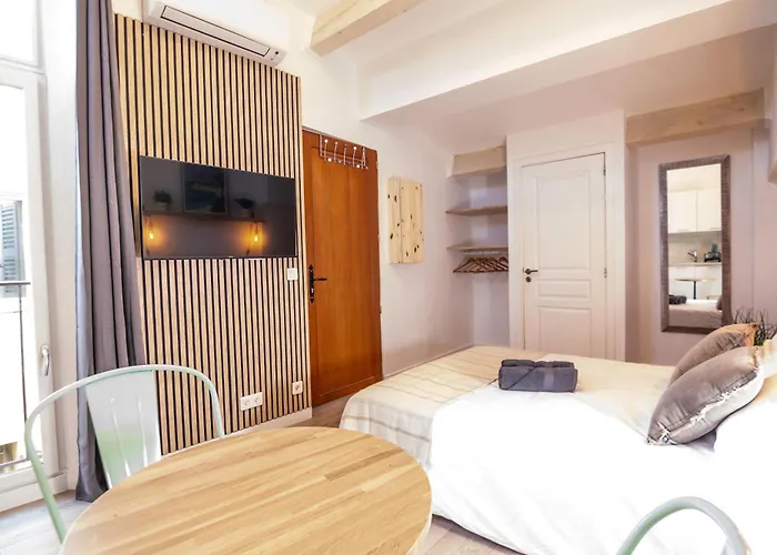 Vieil Proche * 昂蒂布